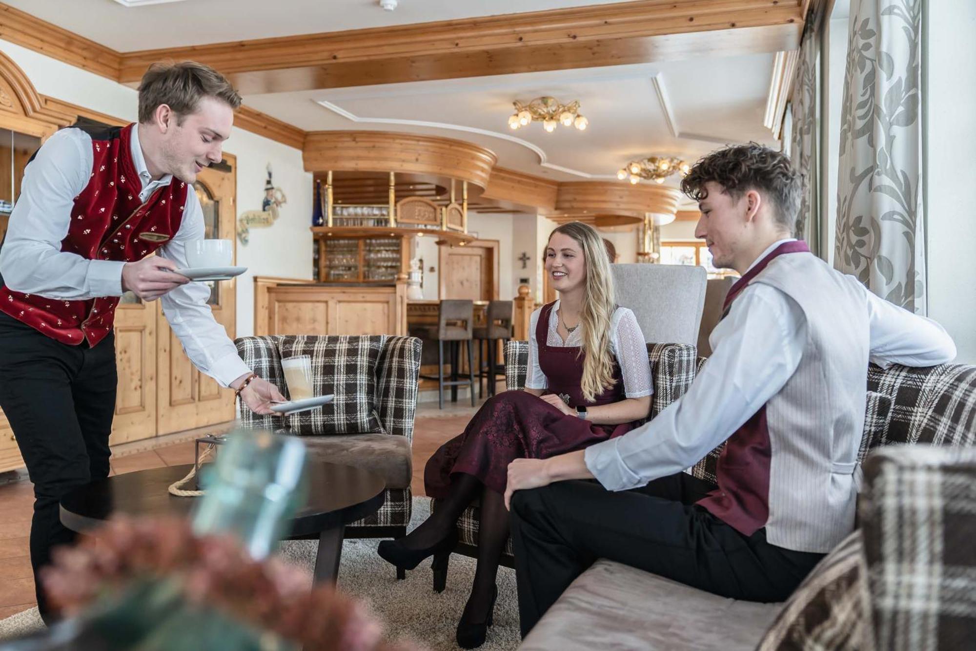 Posthotel Hofherr Konigsdorf Bagian luar foto