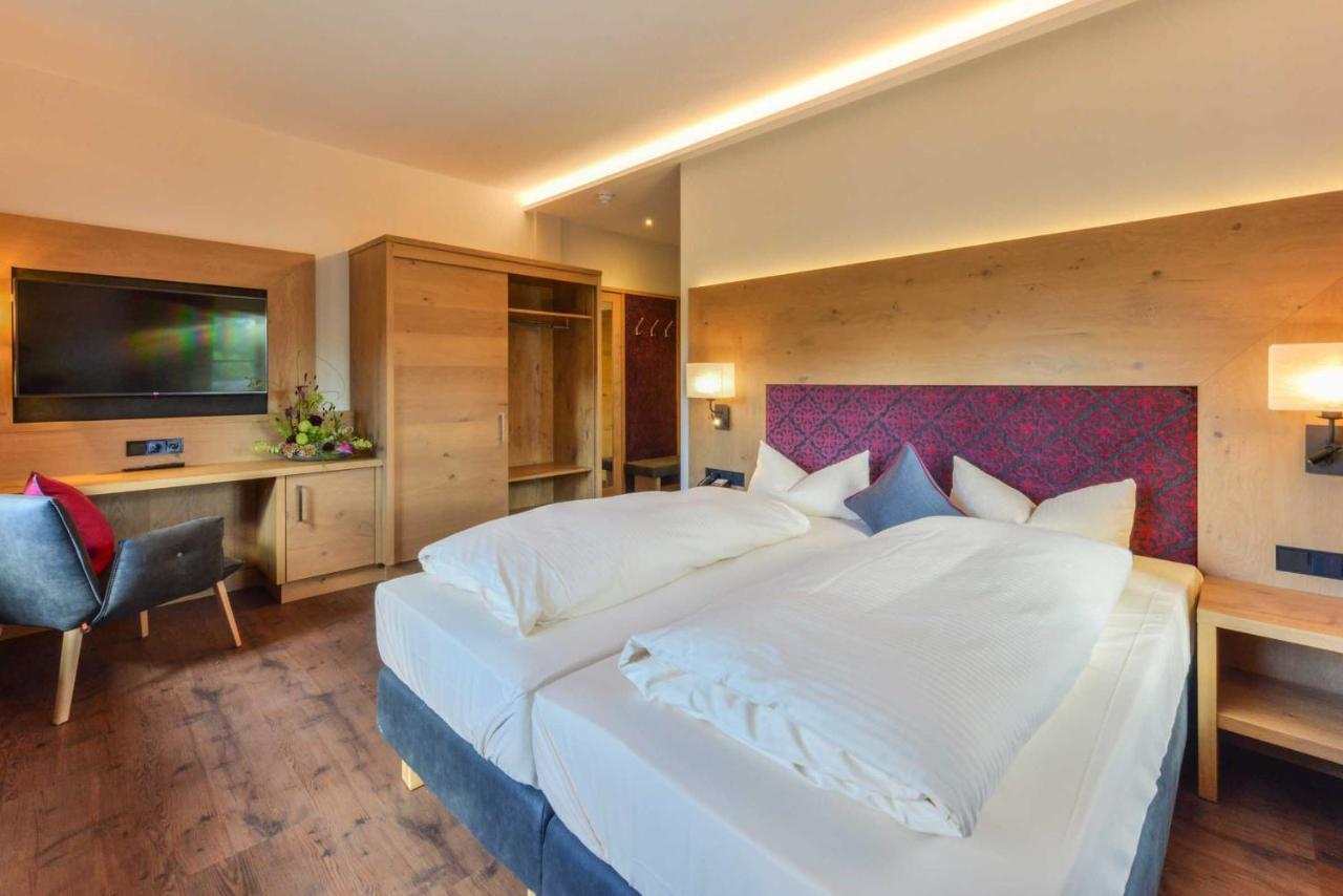 Posthotel Hofherr Konigsdorf Bagian luar foto